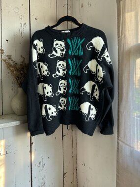 Vintage House of Harris Scottish Wool Panda Bears Sweater
